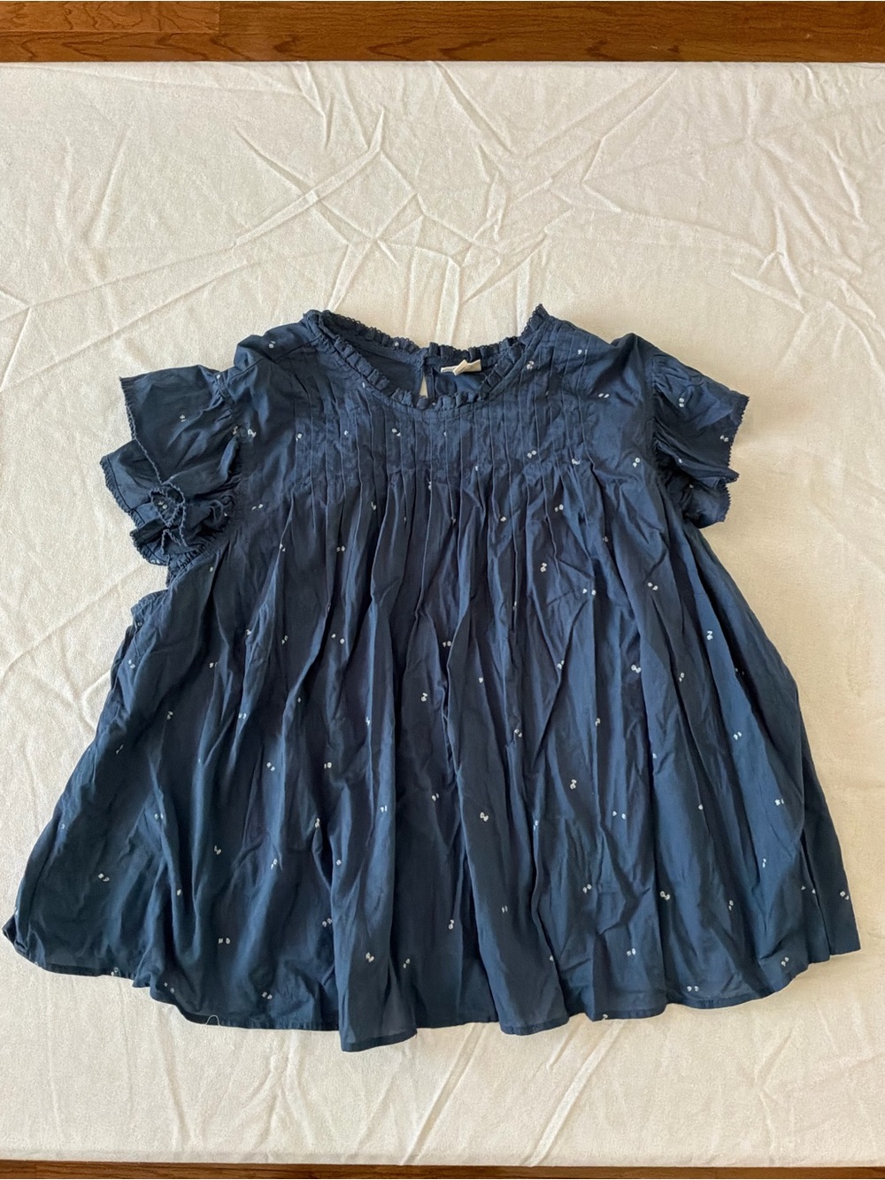 ******* a.n.a Navy Blue Embroidered Cotton Peasant Top b5 *******